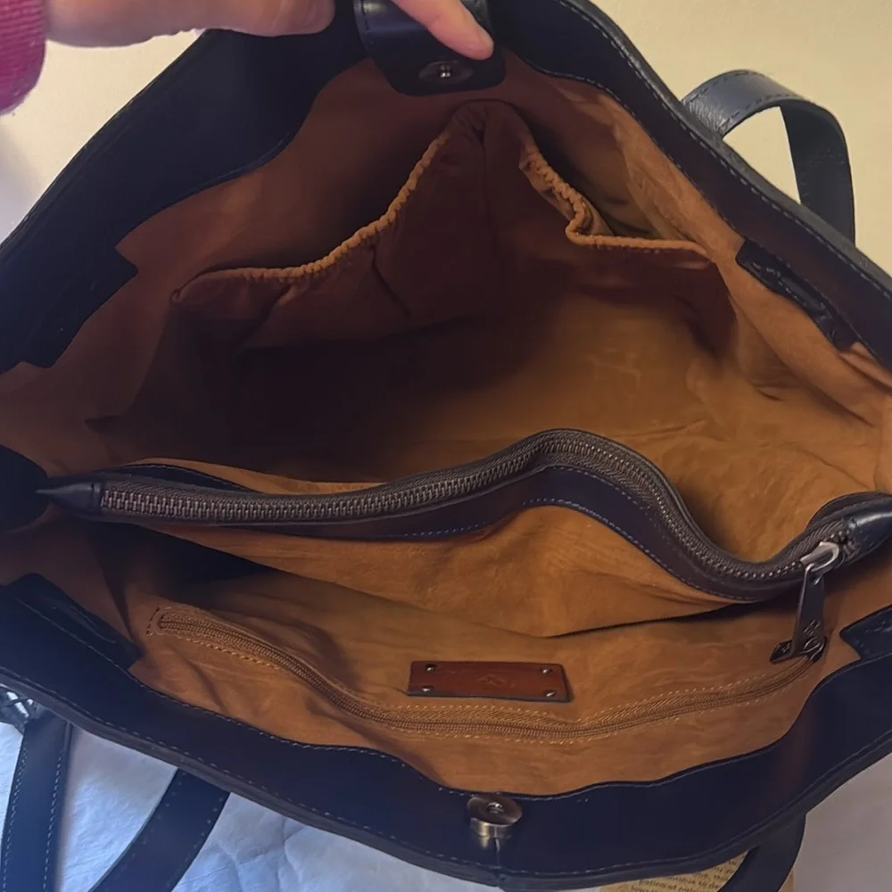 Patricia Nash Ocean Blue Leather Tote Bag, new - Picture 7 of 13